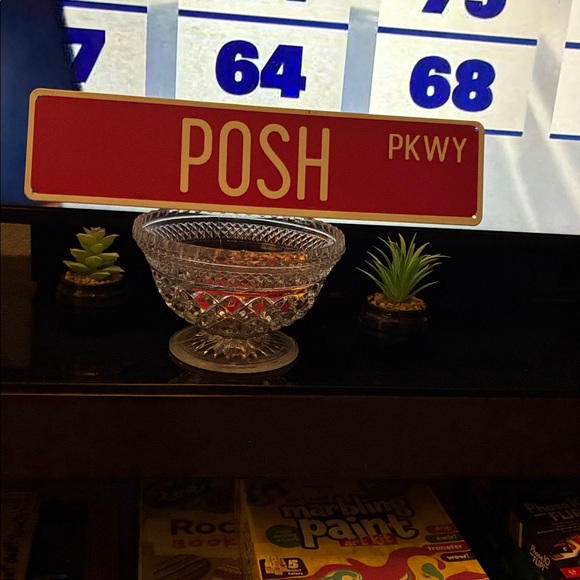 Lives- POP UP TBD , Saturday and Sunday 2pm-10pm like share to be notified - Picture 14 of 14